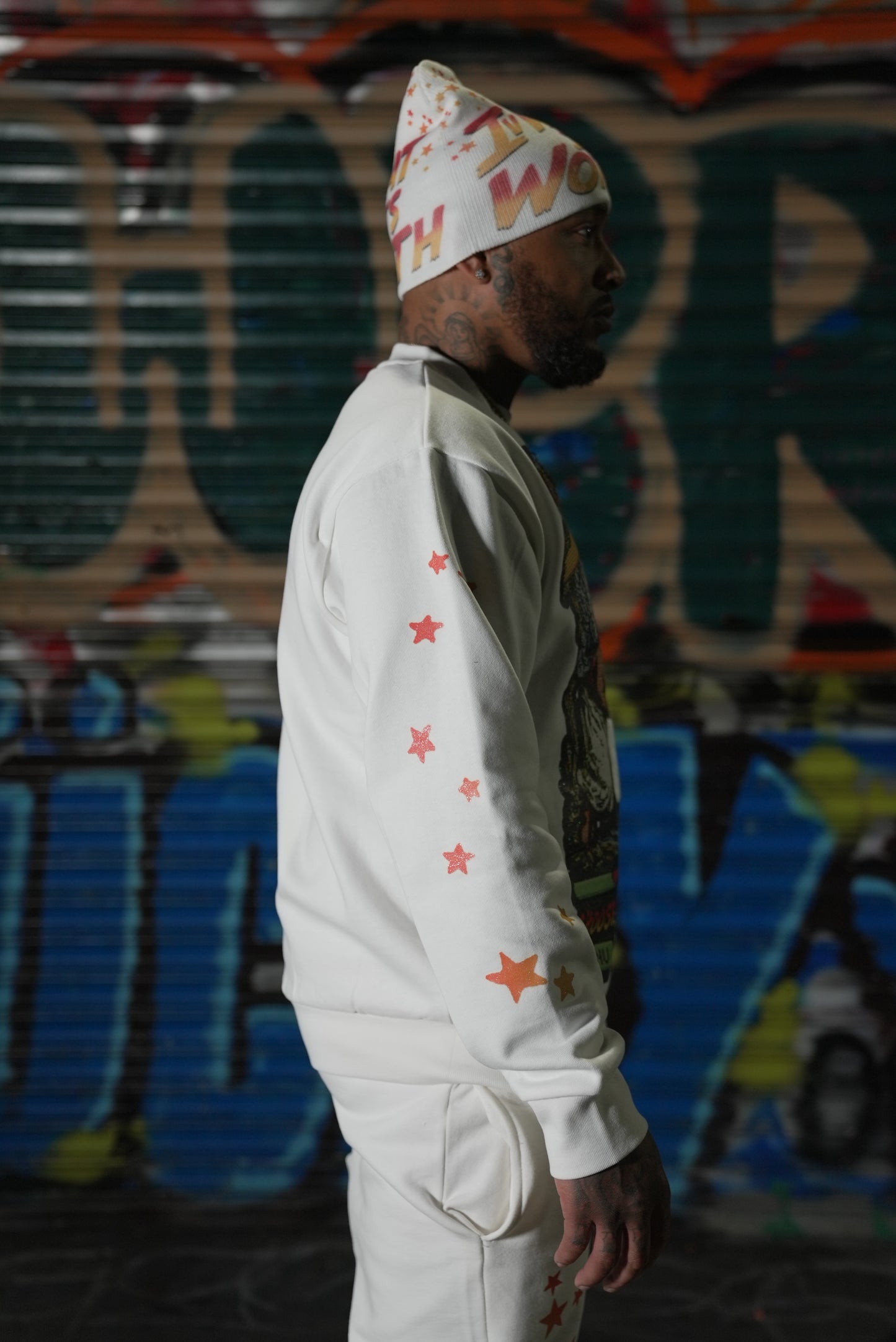 IVWHAT 🥊 “ STREET FIGHTER “ 🥊 CREWNECK (WHITE)